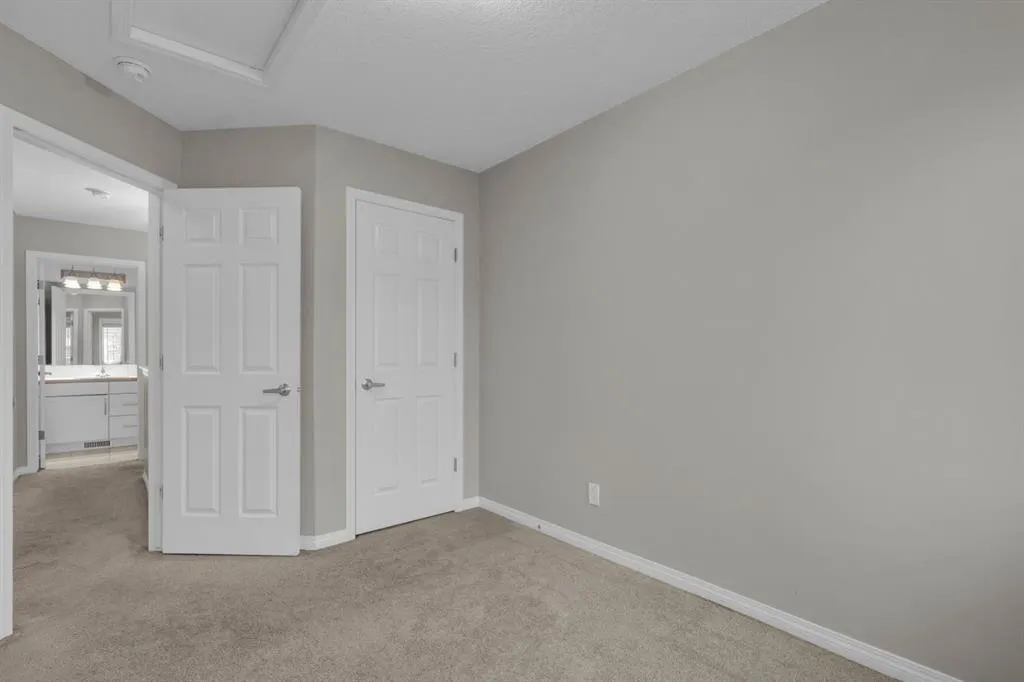 309 Cityscape Court NE