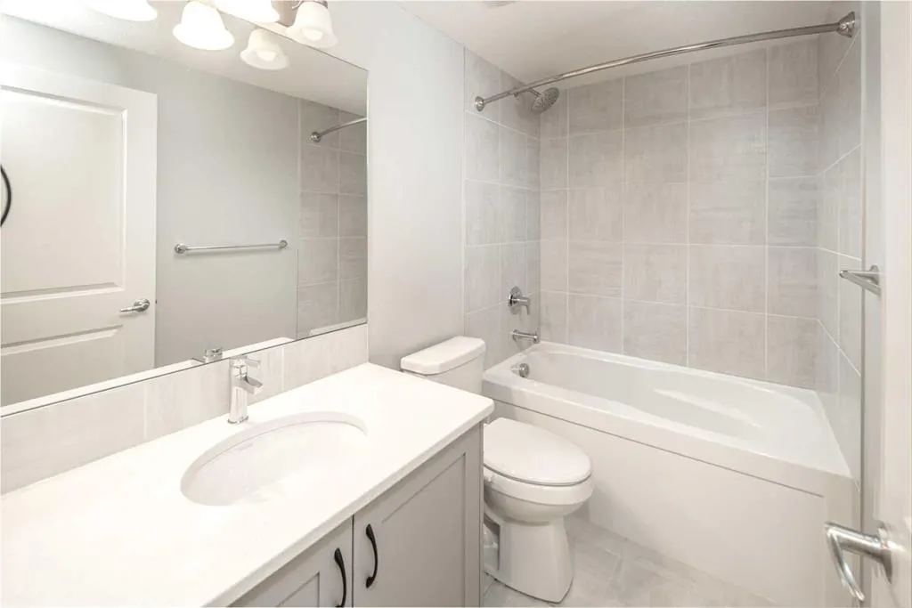 329 Seton Villas SE