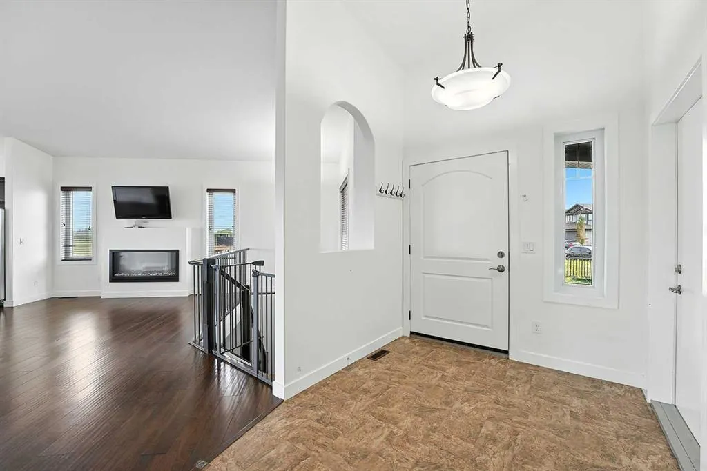 5446 Vista Trail