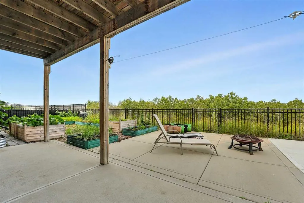 5446 Vista Trail