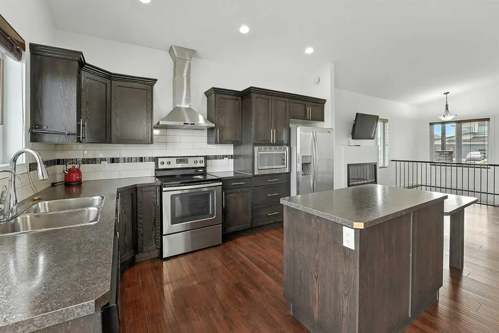 5446 Vista Trail