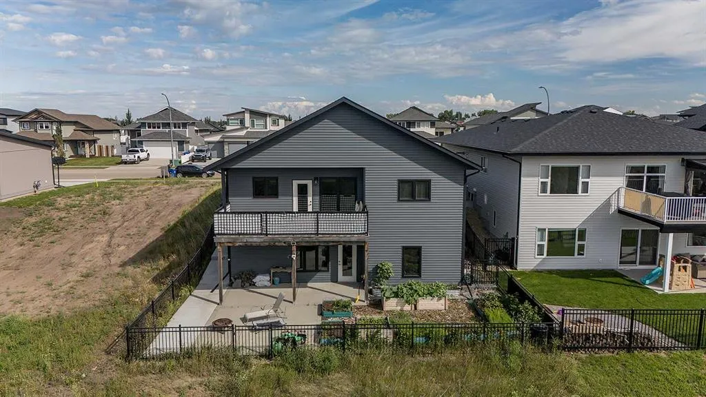 5446 Vista Trail