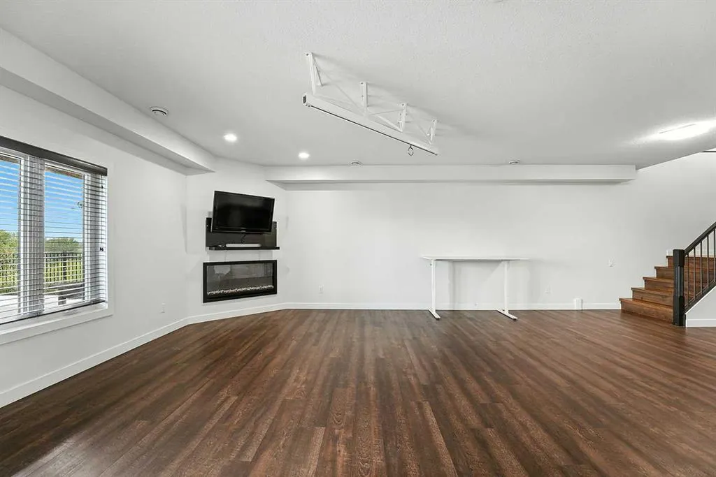 5446 Vista Trail