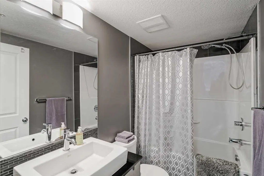 240 Skyview Ranch Road NE, #1405