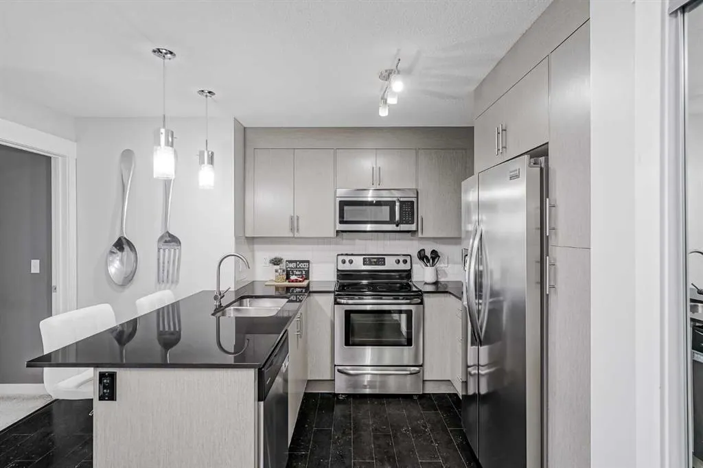 240 Skyview Ranch Road NE, #1405