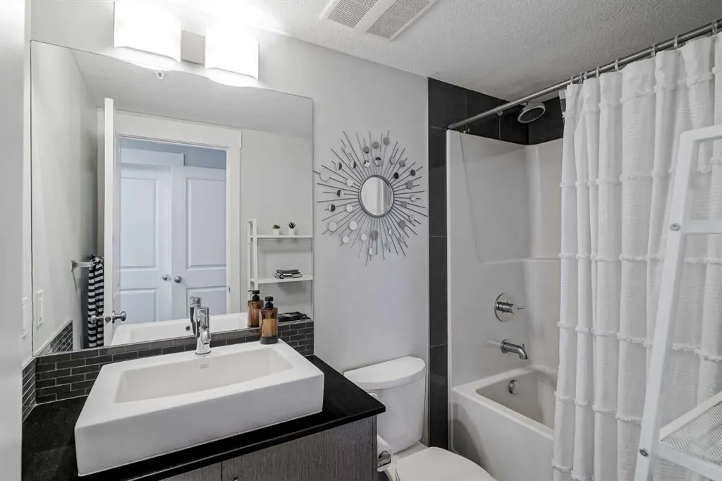 240 Skyview Ranch Road NE, #1405
