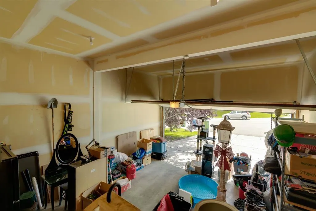 29 Sage Hill Court NW