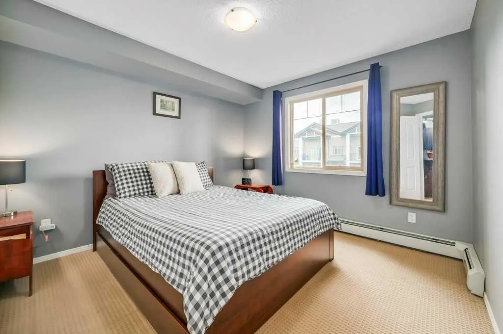 60 Panatella Street NW, #3316