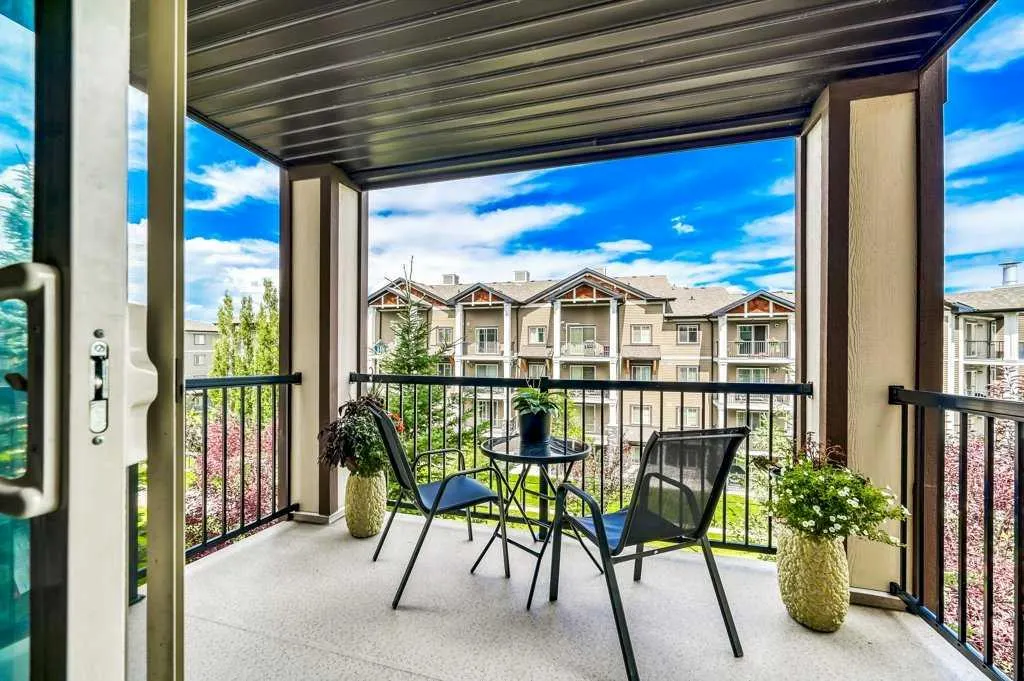 60 Panatella Street NW, #3316