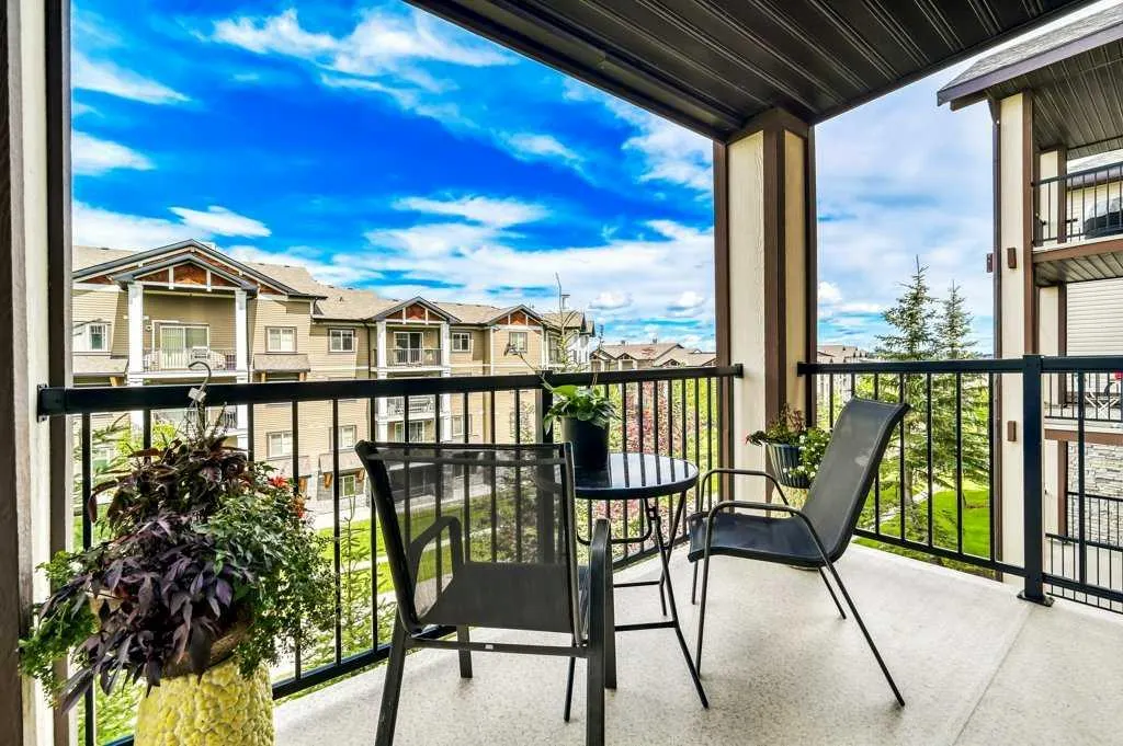 60 Panatella Street NW, #3316
