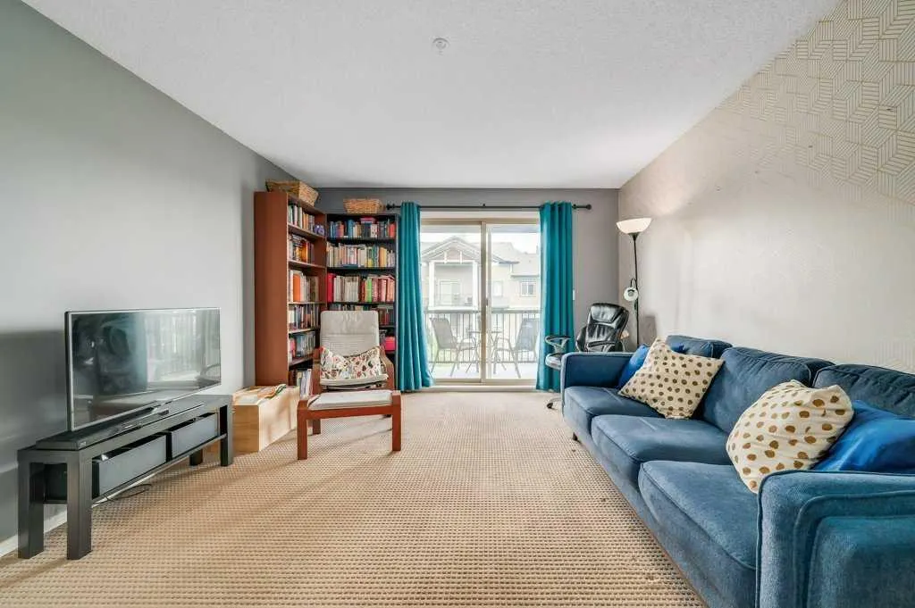 60 Panatella Street NW, #3316