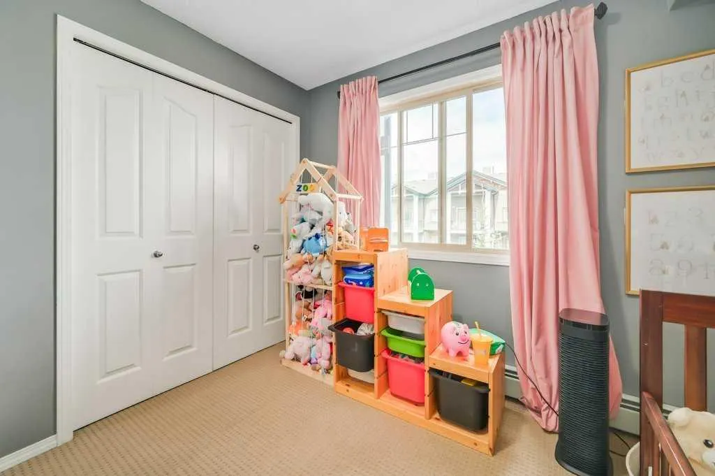 60 Panatella Street NW, #3316
