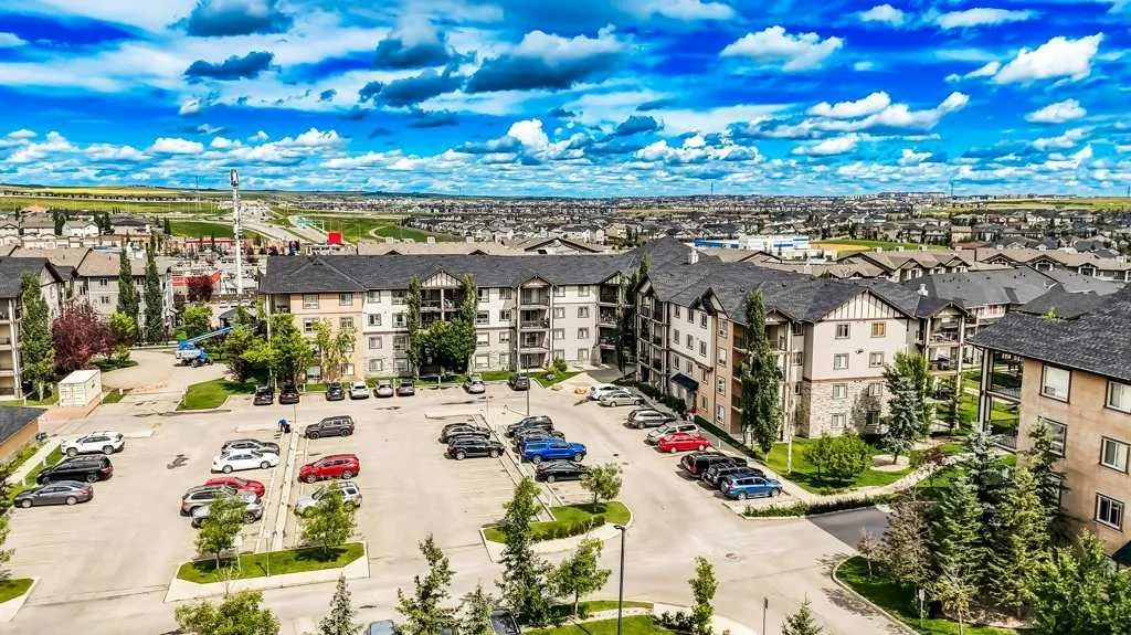 60 Panatella Street NW, #3316