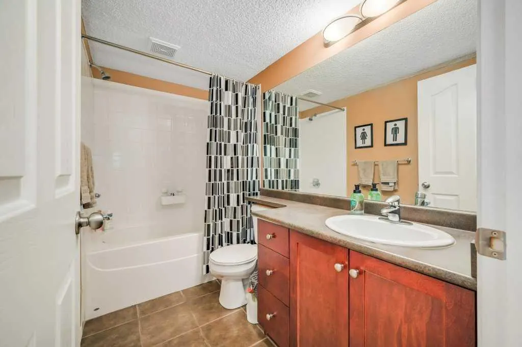 60 Panatella Street NW, #3316