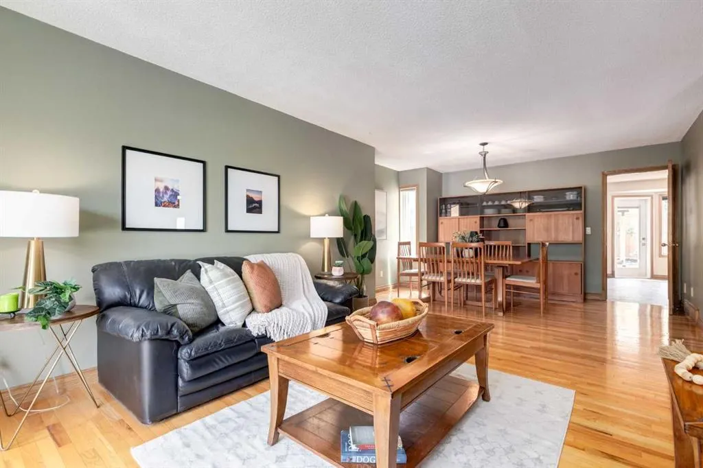 39 Canterbury Court SW