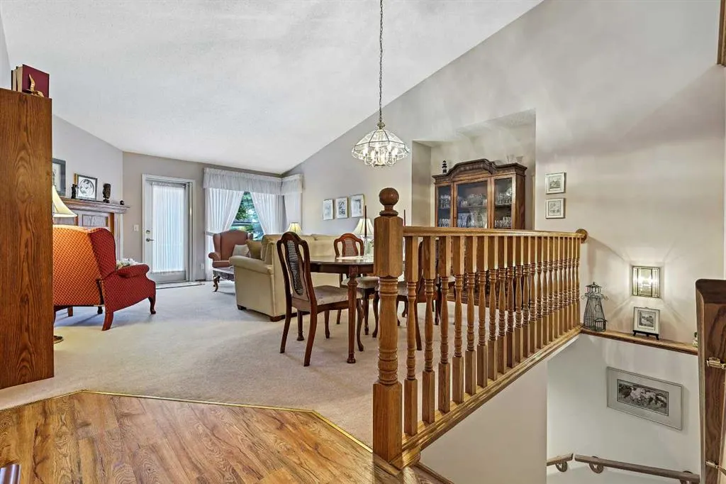 10 Douglasview Park SE