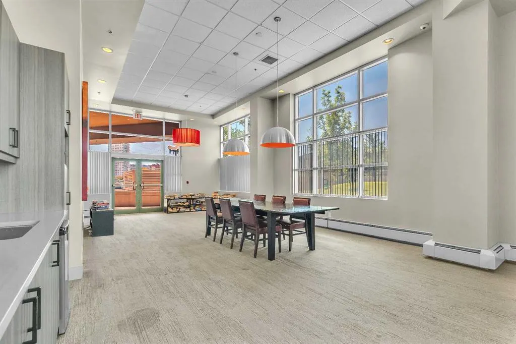 1121 6 Avenue SW, #1105