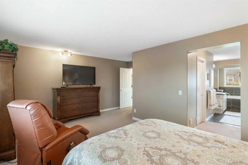 3 Prestwick Estate Link SE