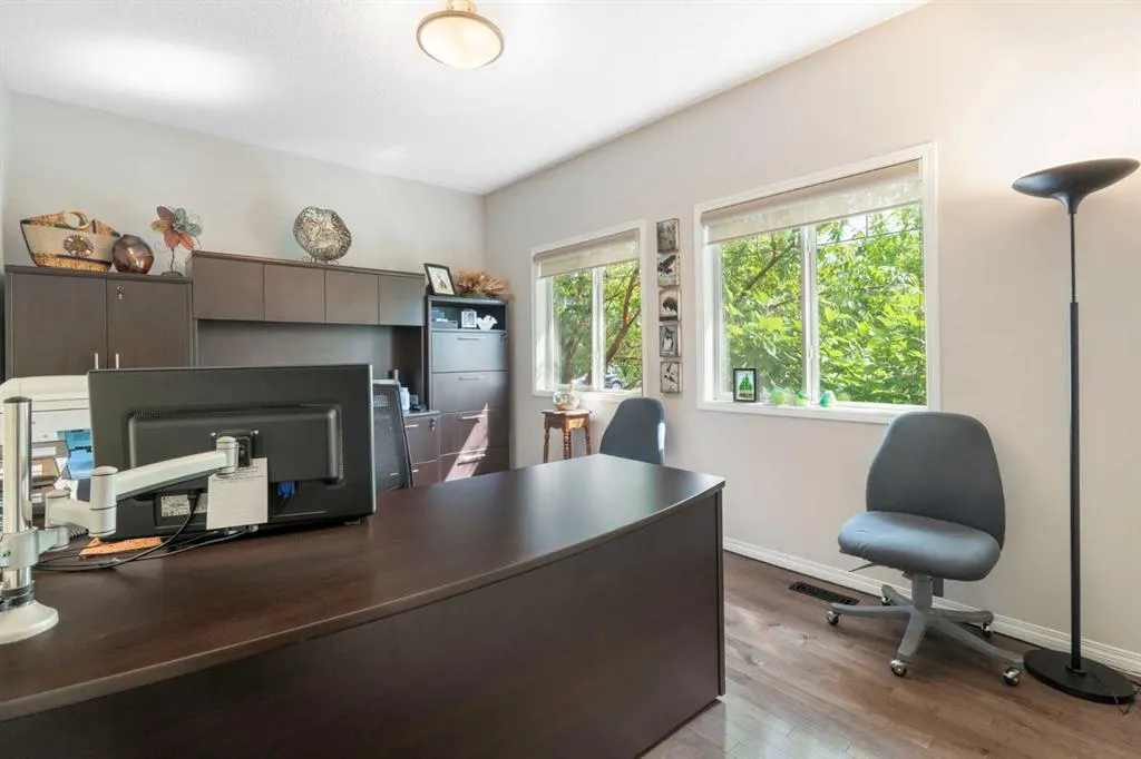 3 Prestwick Estate Link SE