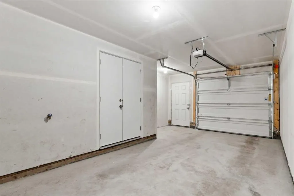 24 Rivercrest Drive, #203