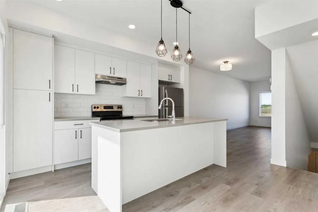 24 Rivercrest Drive, #203