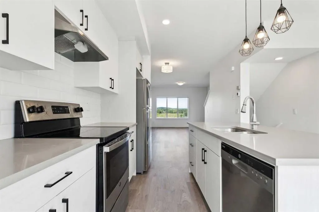 24 Rivercrest Drive, #203