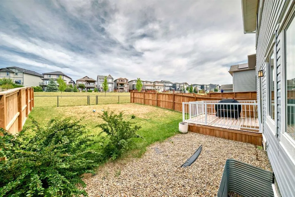 24 Hillcrest Avenue SW
