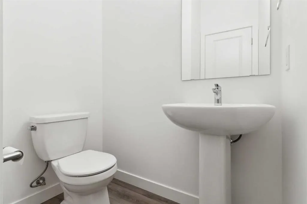 24 Rivercrest Drive, #703