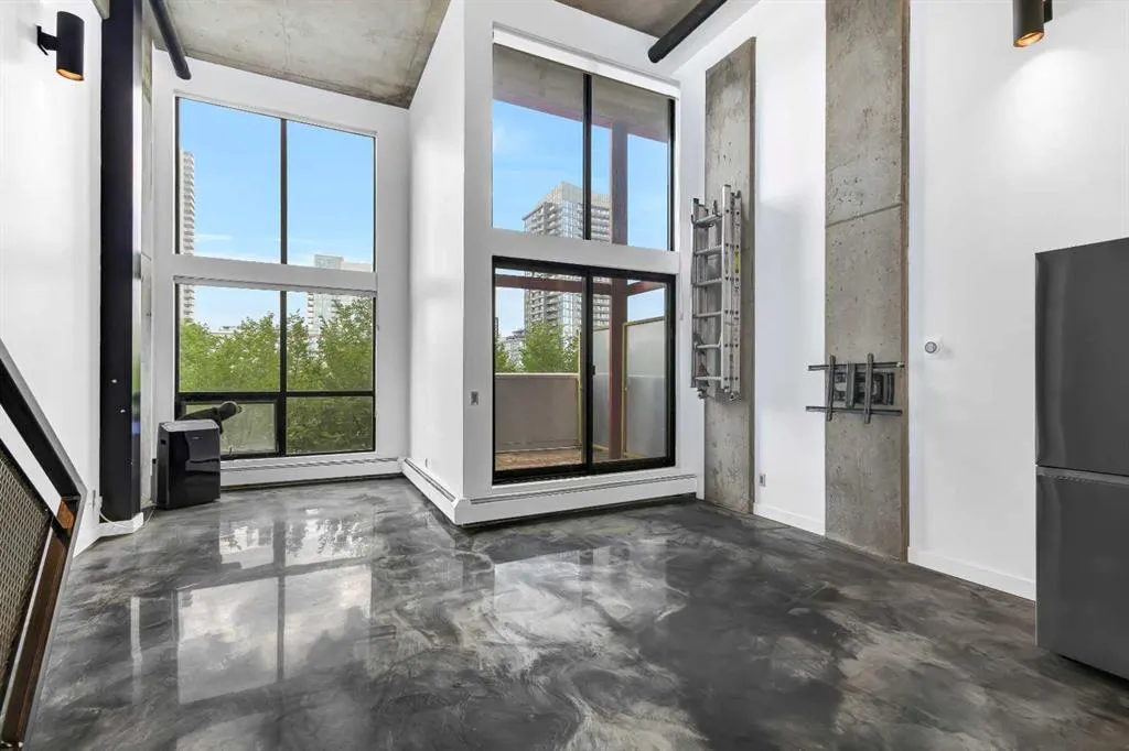 535 8 Avenue SE, #212