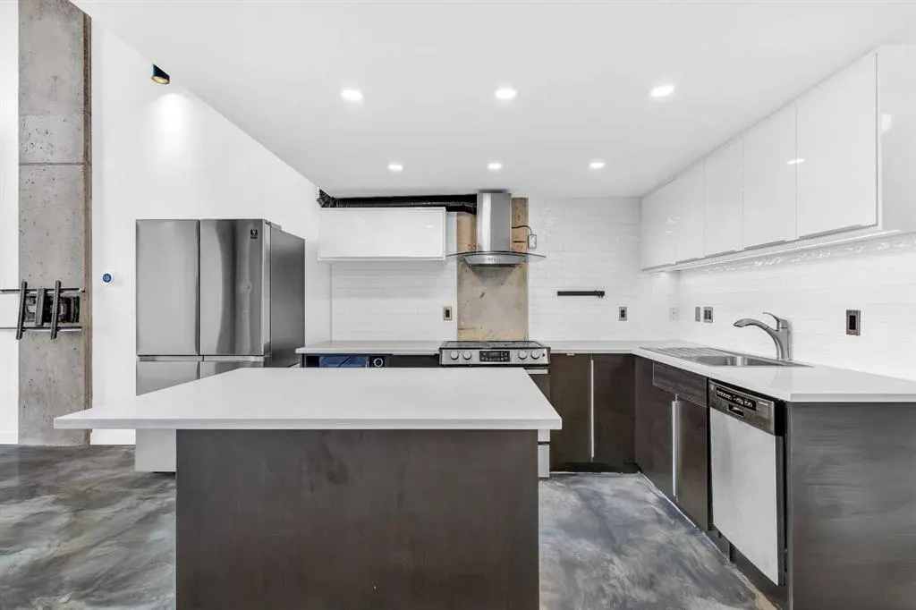 535 8 Avenue SE, #212