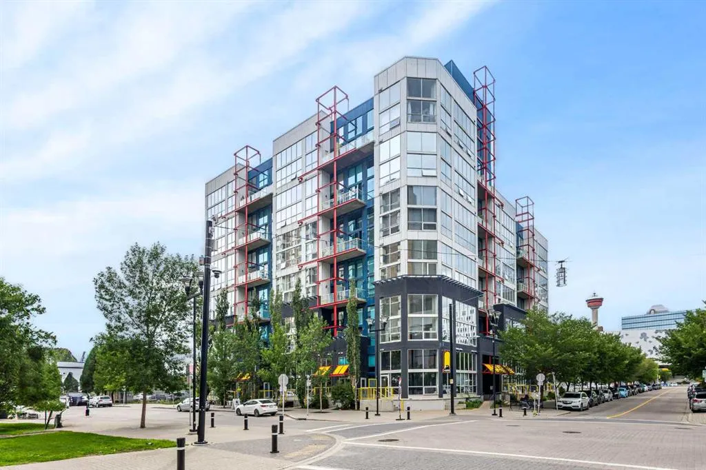 535 8 Avenue SE, #212