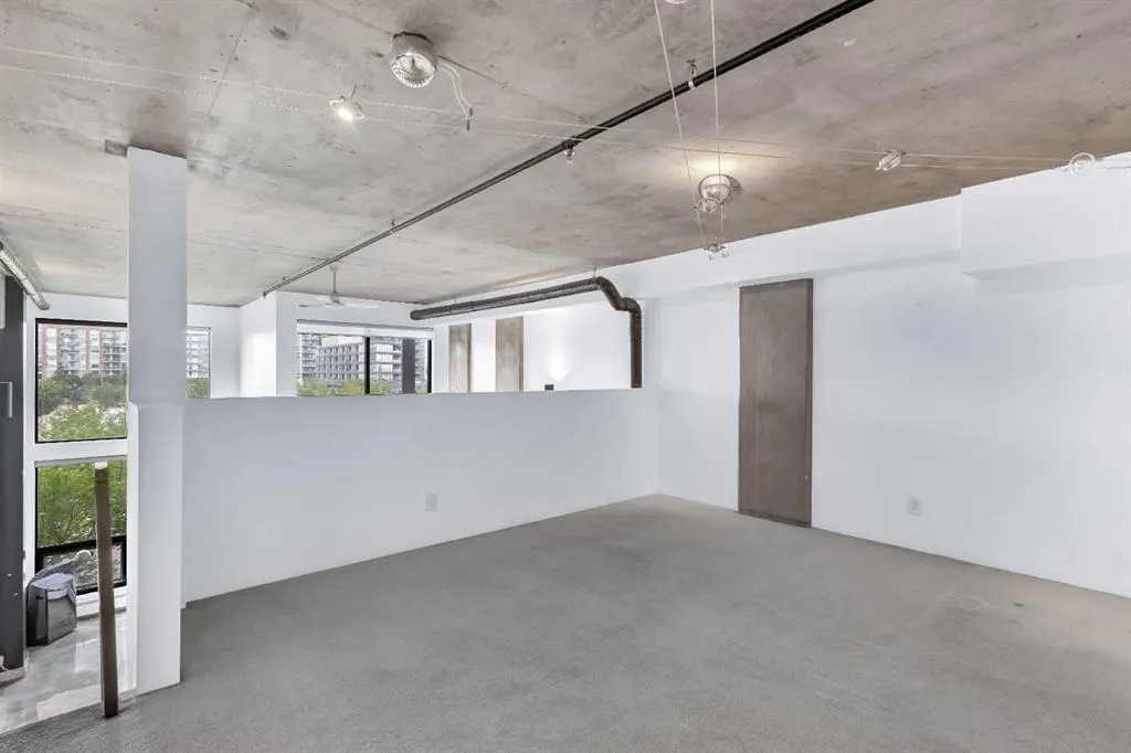 535 8 Avenue SE, #212