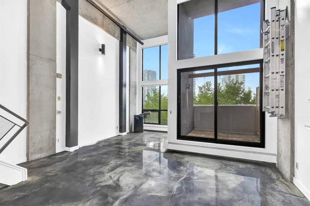 535 8 Avenue SE, #212