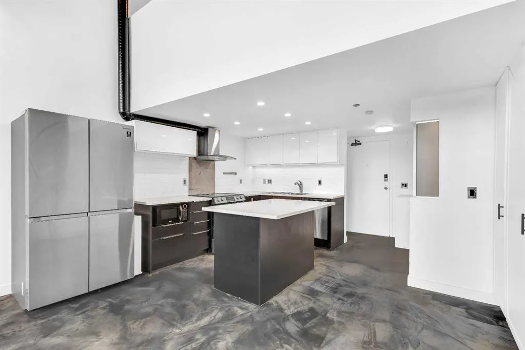 535 8 Avenue SE, #212