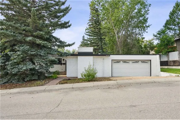 114 Dalgleish Bay NW