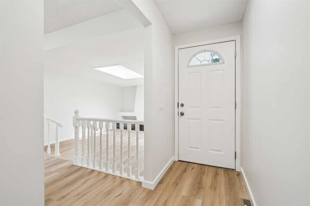 114 Dalgleish Bay NW