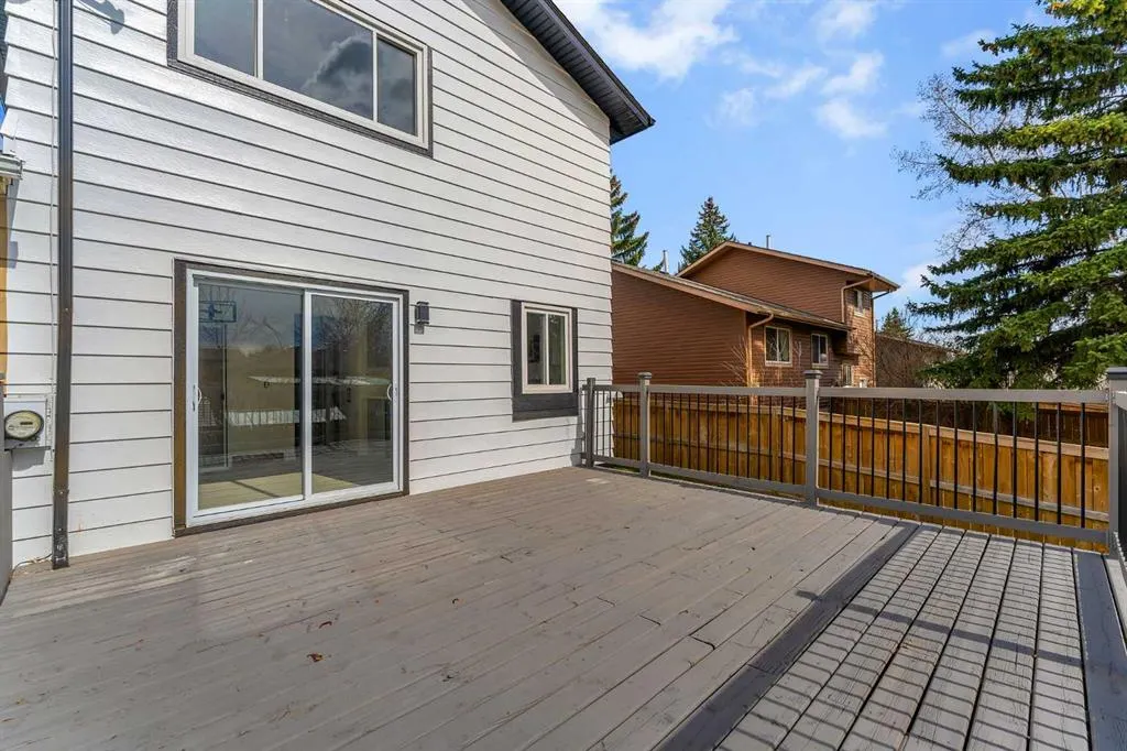 62 Deer Ridge Way SE