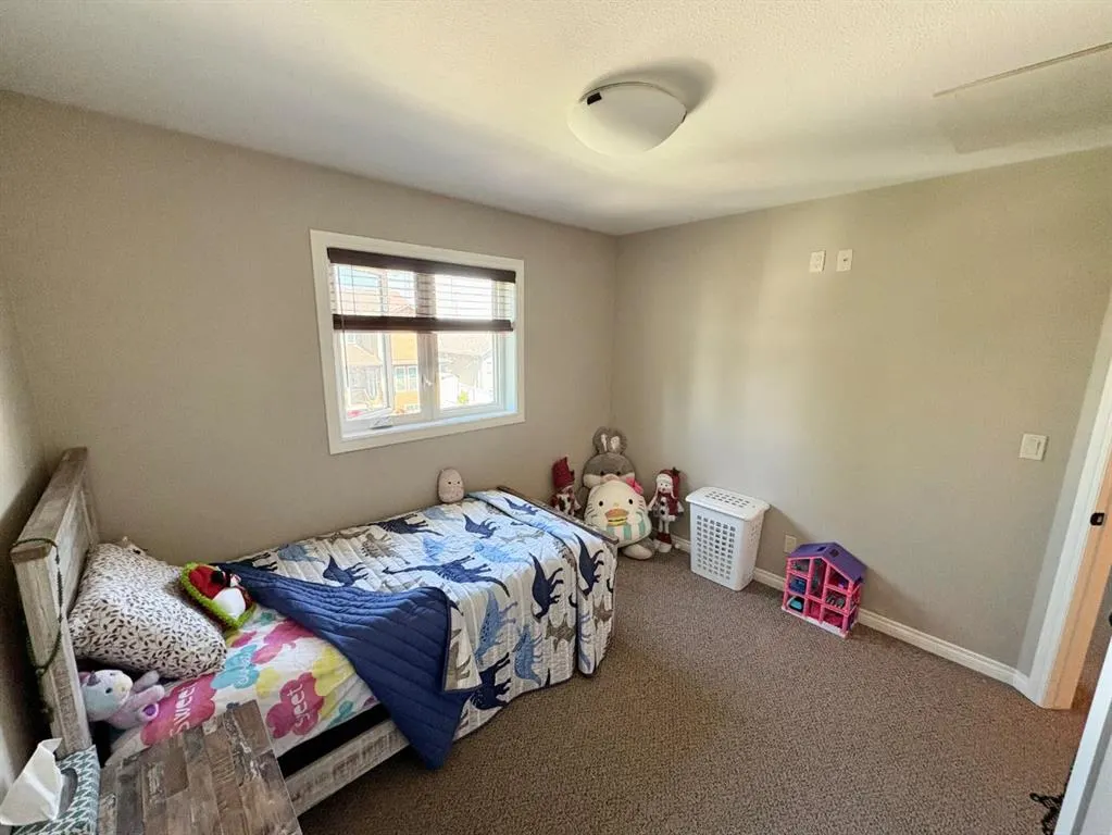238 Viscount Drive SE