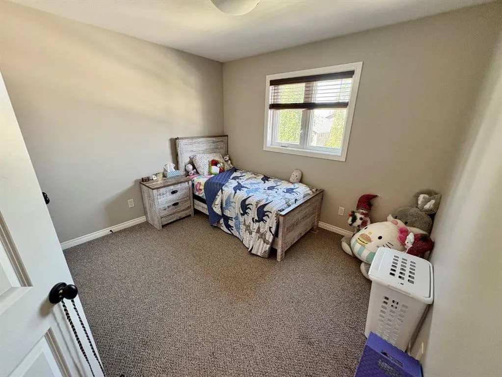 238 Viscount Drive SE
