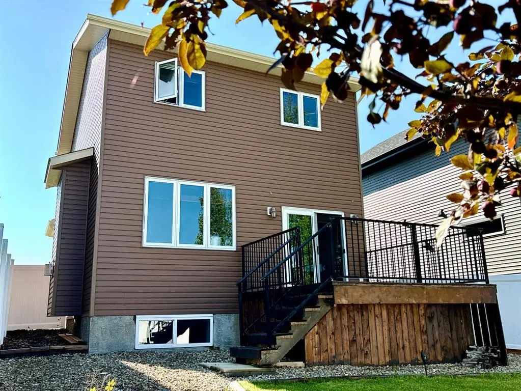 238 Viscount Drive SE