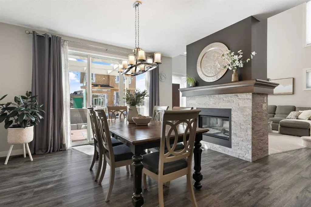 154 Coopersfield Way SW