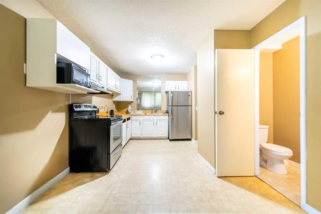 203 Lynnview Road SE, #47N