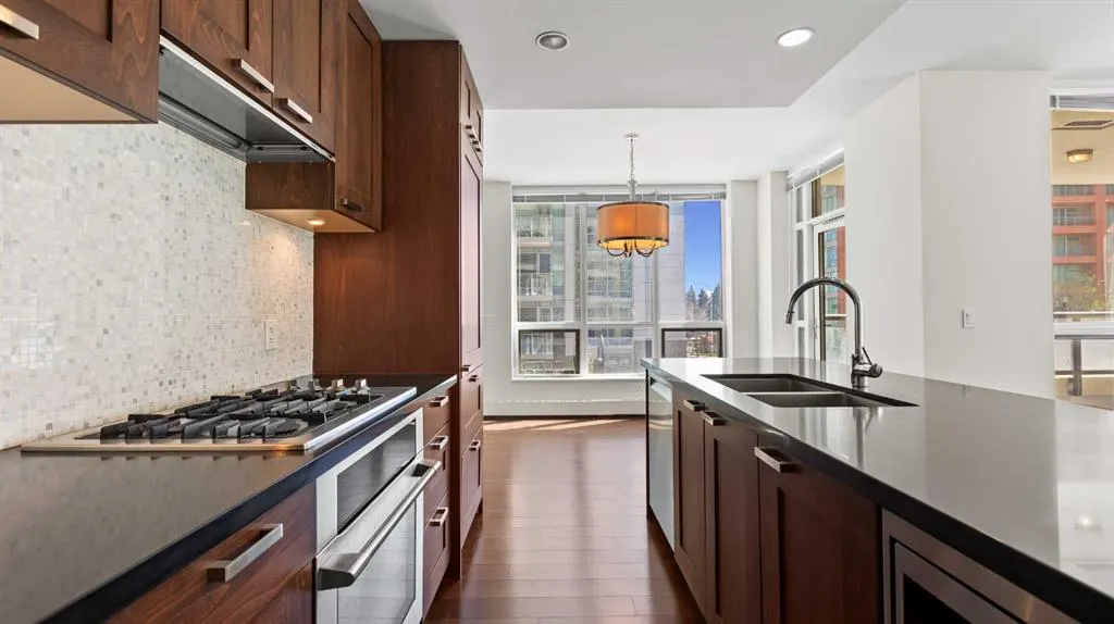 222 Riverfront Avenue SW, #319