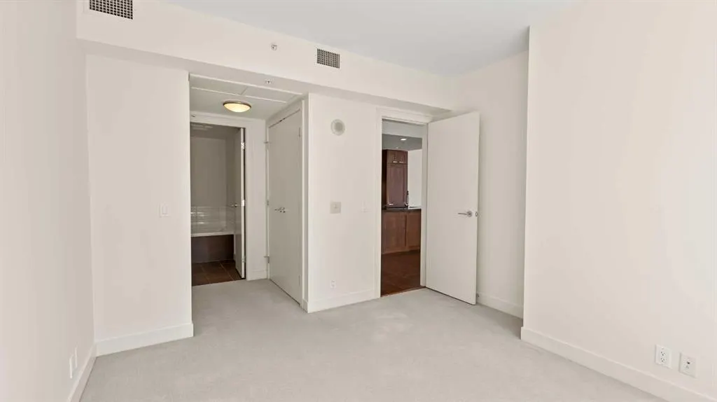 222 Riverfront Avenue SW, #319
