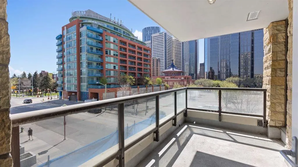 222 Riverfront Avenue SW, #319