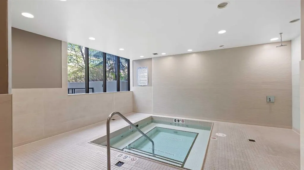 222 Riverfront Avenue SW, #319