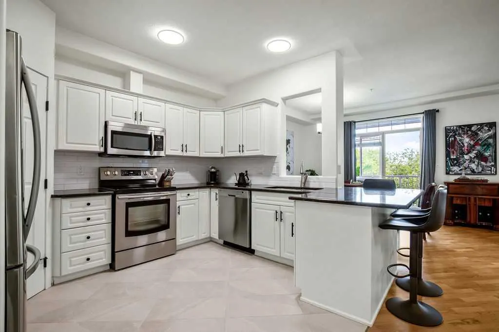 2419 Erlton Road SW, #308