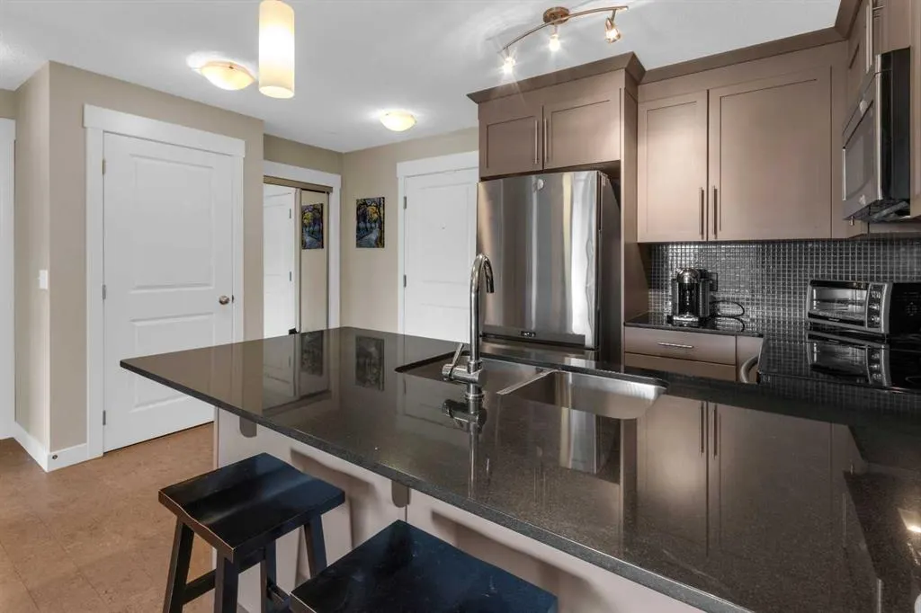 155 Skyview Ranch Way NE, #1209