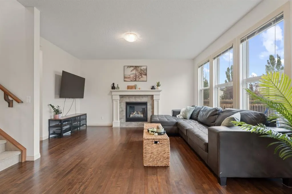 611 Monteith Drive SE