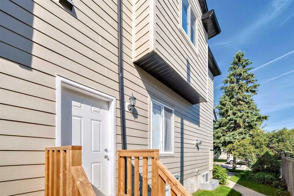 121A 5 Avenue